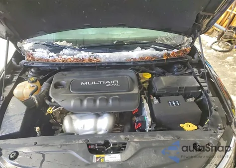 2015 Chrysler 200 Limited z USA, uszkodzony, nr VIN 1C3CCCAB9FN563554